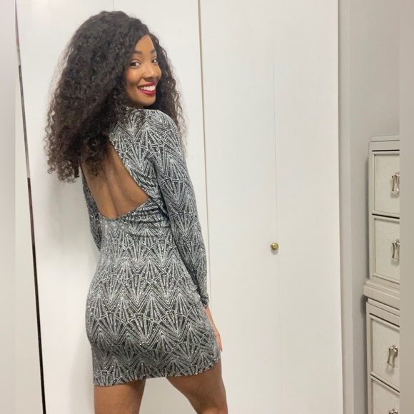 Glittery bodycon dress - Picture 4 of 6